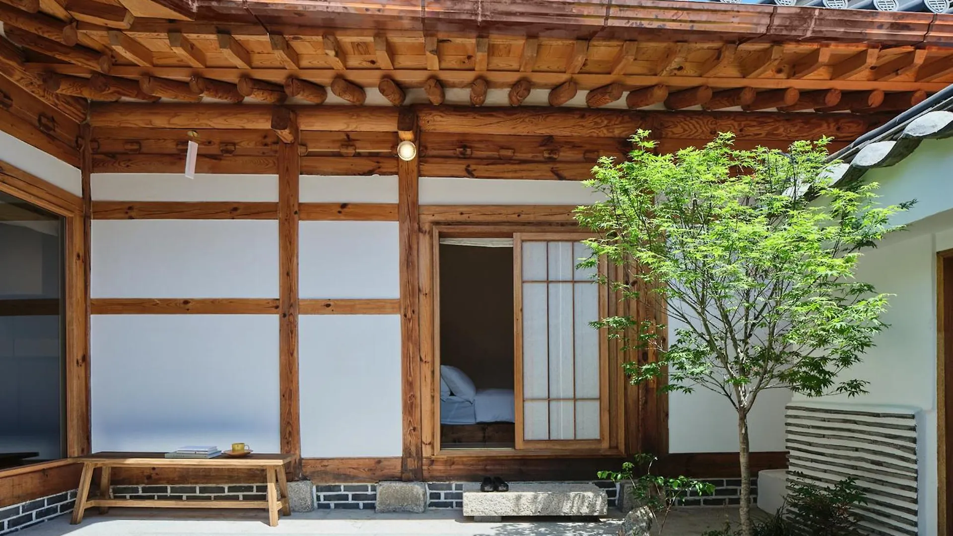 Apartment Staymoire Entire Hanok - Central Of Seoul South Korea